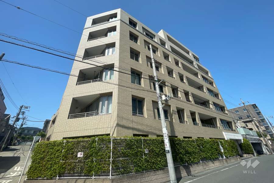 アーデルヒルズ宮前平の外観（南西側から）