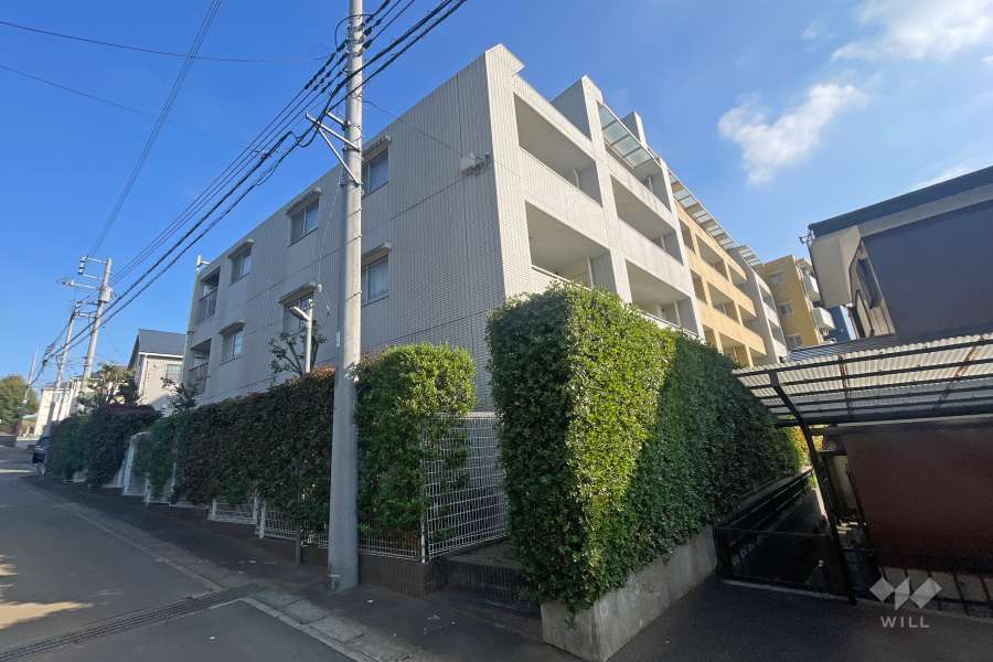 フローレンスパレス宮前平の外観（北西側から）