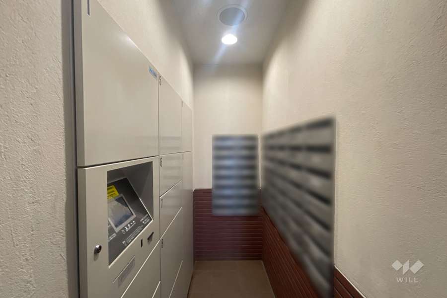 共用ポストと宅配ボックス