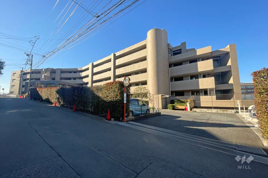 アルスたまプラーザDヒルズの外観（北東側から）