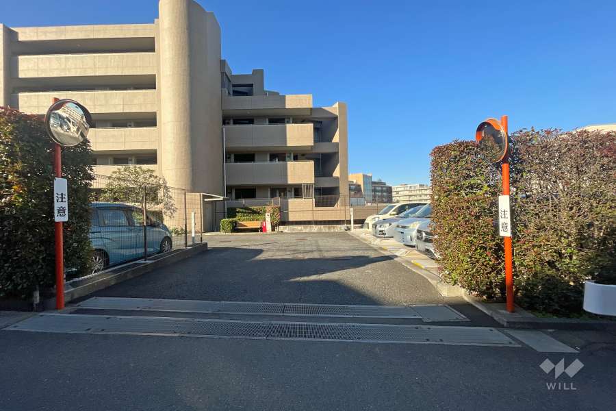 敷地内駐車場（屋外機械式）