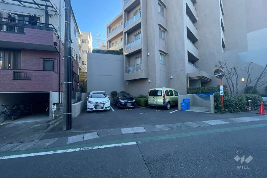 敷地内駐車場（屋外平面式）