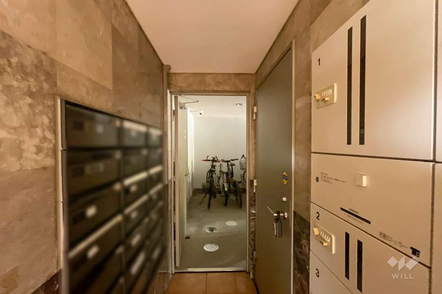 集合ポストと宅配ボックス