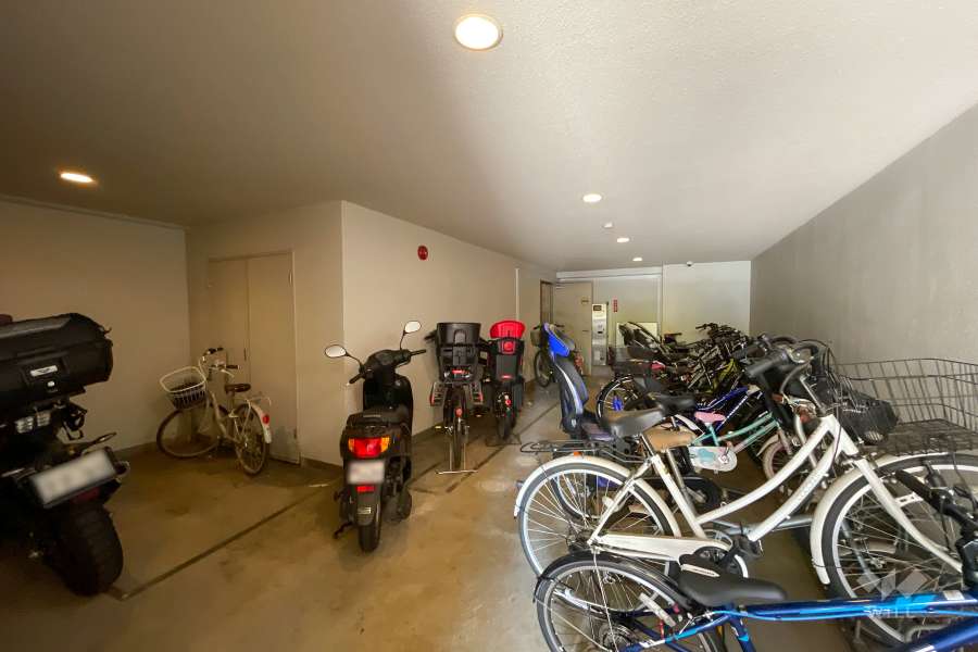 駐輪場・バイク置場　