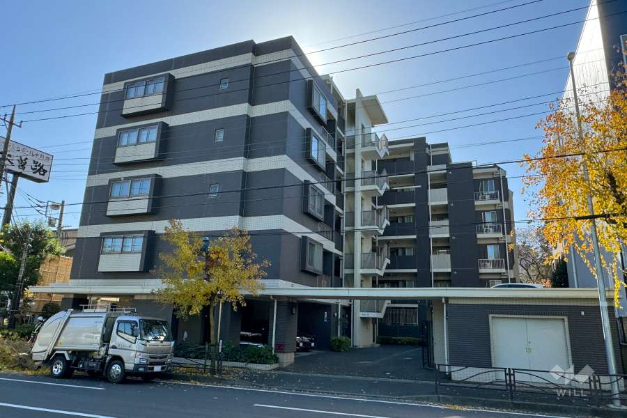 ファミール鷺沼パークフロントの外観(北側から）