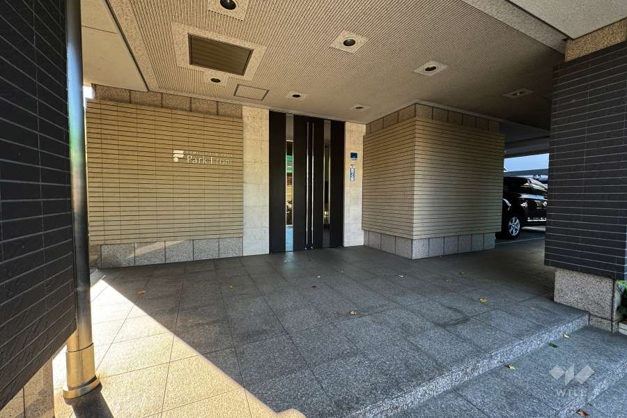 エントランスアプローチ