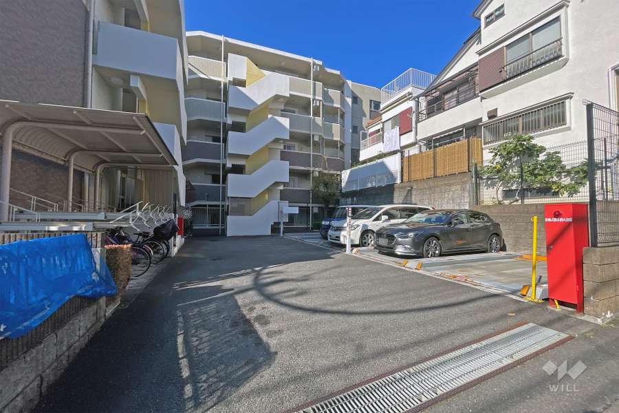 敷地内駐車場（屋外機械式）