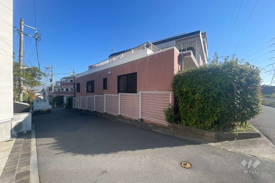 ロータリーパレスたまプラーザ眺望の丘の外観（北西側から）