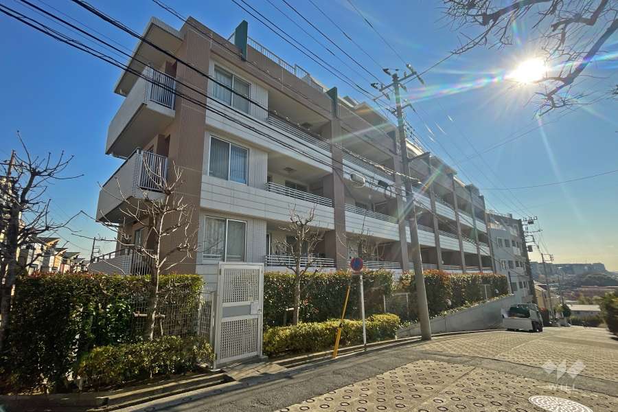 ルネサンス宮前ハーモニープレイスの外観（北西側から）