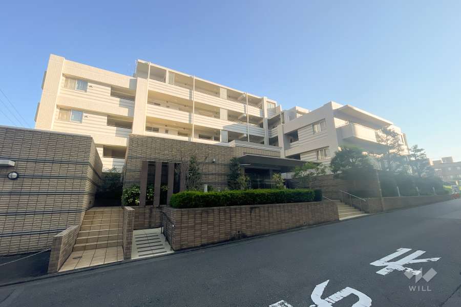 グランノアたまプラーザの外観（北西側から）