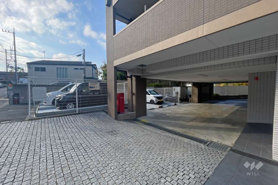 敷地内駐車場（屋外機械式）