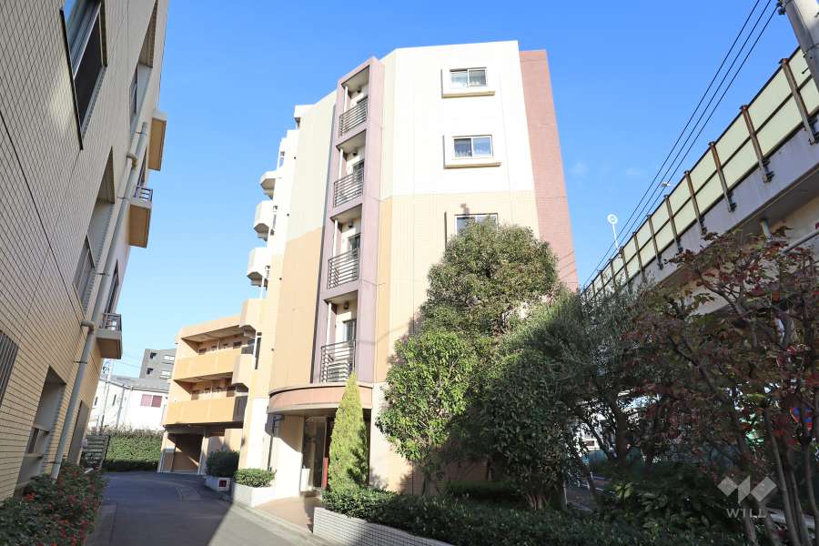 エクセレントスクエア宮崎台１番館の外観（西側から）