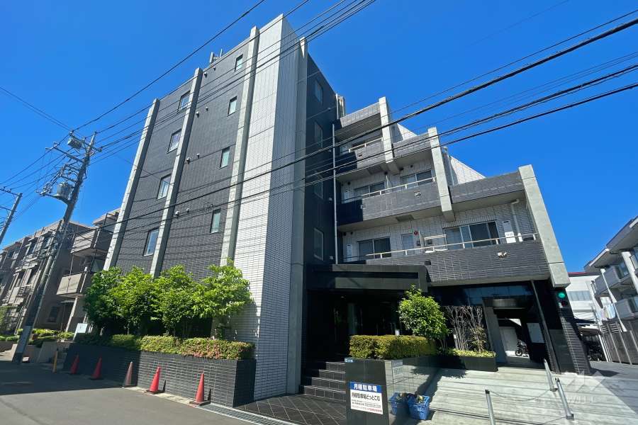 ステージグランデ宮崎台の外観（東側から）