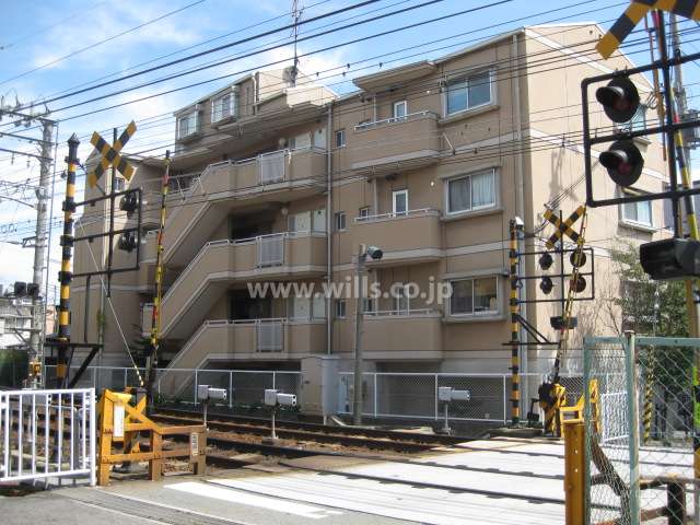 三条南マンションの外観（北西側から）