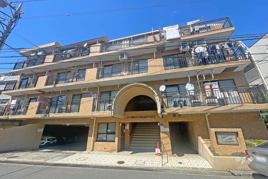 ライオンズマンション宮崎台第3の外観（南東側から）