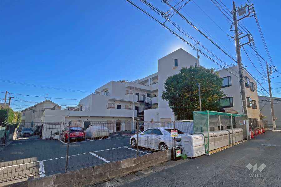 ヒルトップ鷺沼の外観（北西側から）