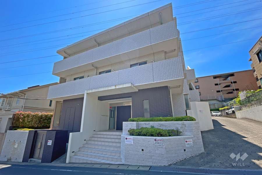 レジデンシア鷺沼の外観（北側から）