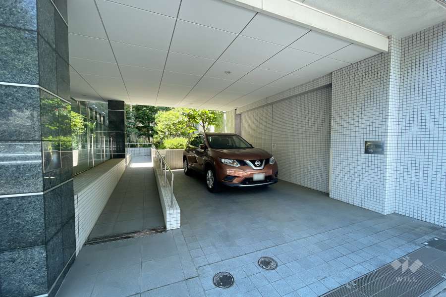 車寄せスペース