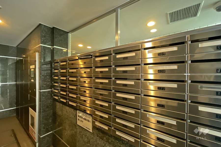 宅配ボックスと共用ポスト