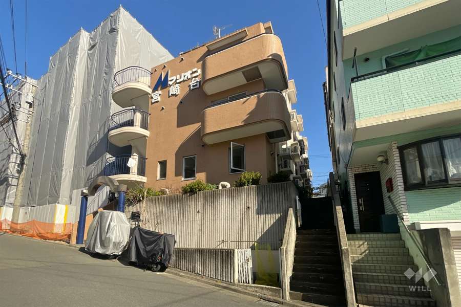 マリオン宮崎台の外観（南側から）