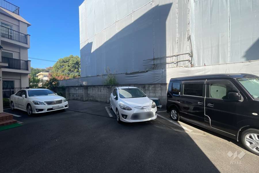 敷地内駐車場（屋外平面式）