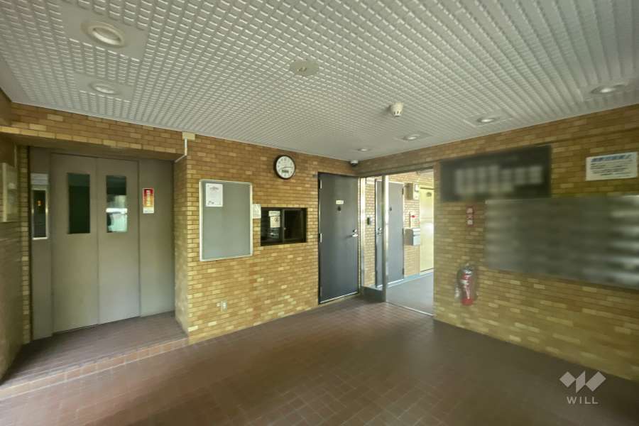 エントランスホール