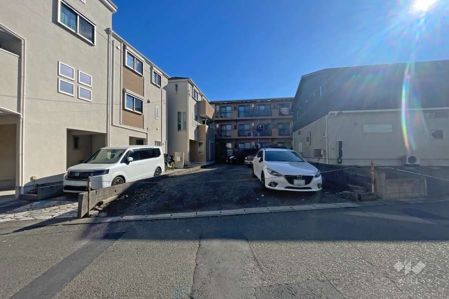 ライオンズマンション宮前平第3の外観（北西側から）