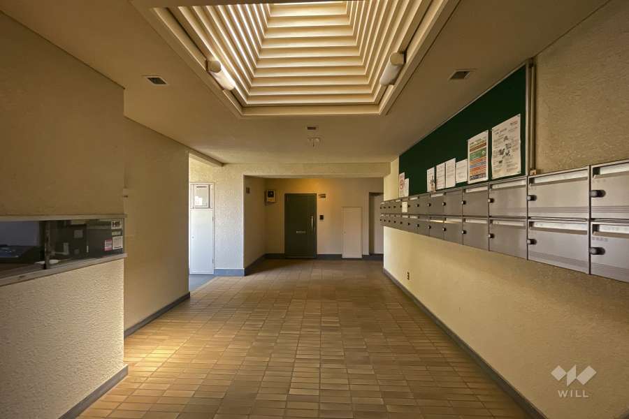 エントランスホール