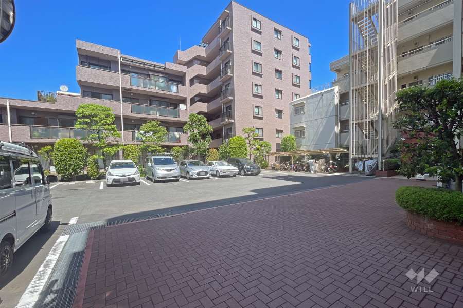 敷地内駐車場（屋外平面式）