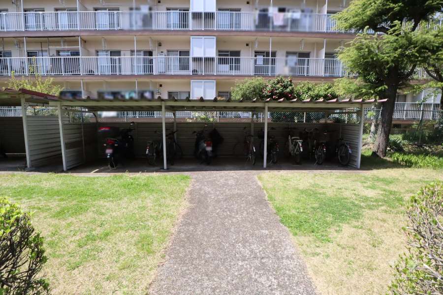 バイク置場