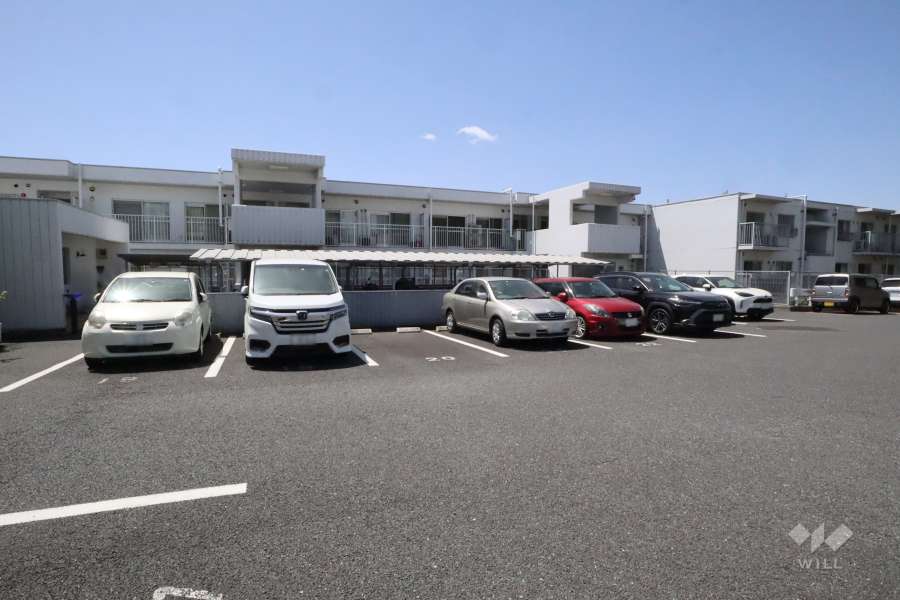 敷地内駐車場（屋外平面式）