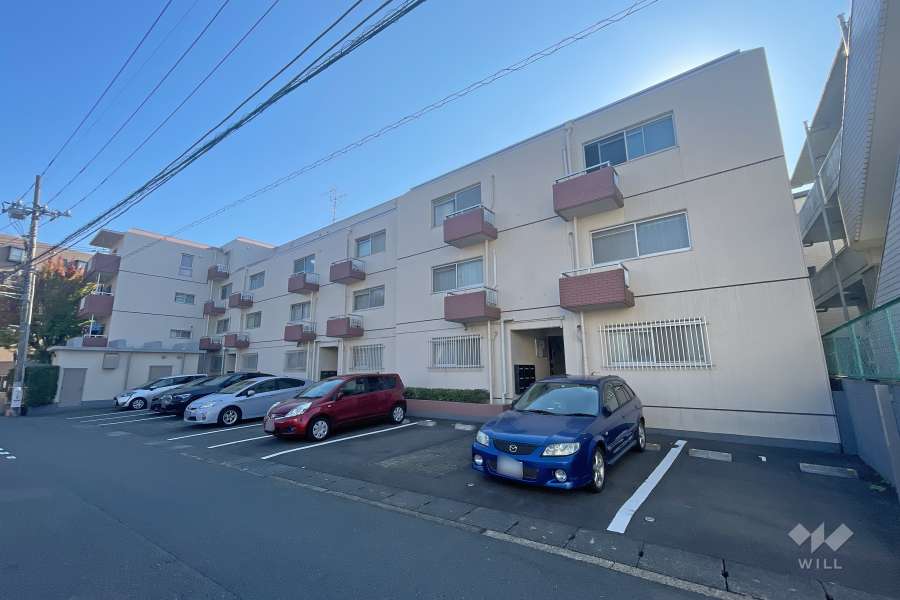 ユニライフ鷺沼の外観（北西側から）