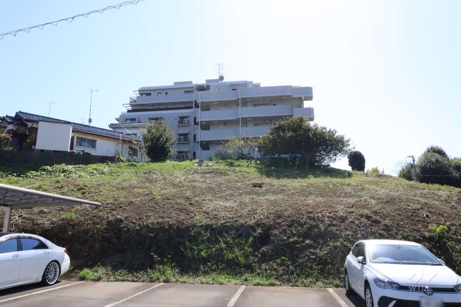 クリオ南生田壱番館の外観(北西側から)