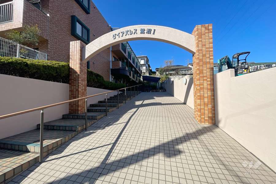 エントランスアプローチ