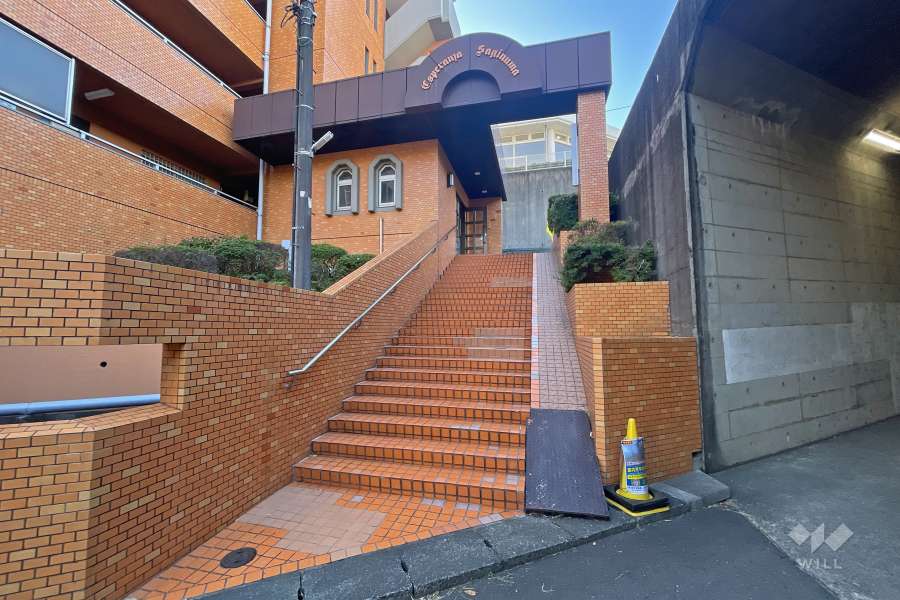 エントランスアプローチ