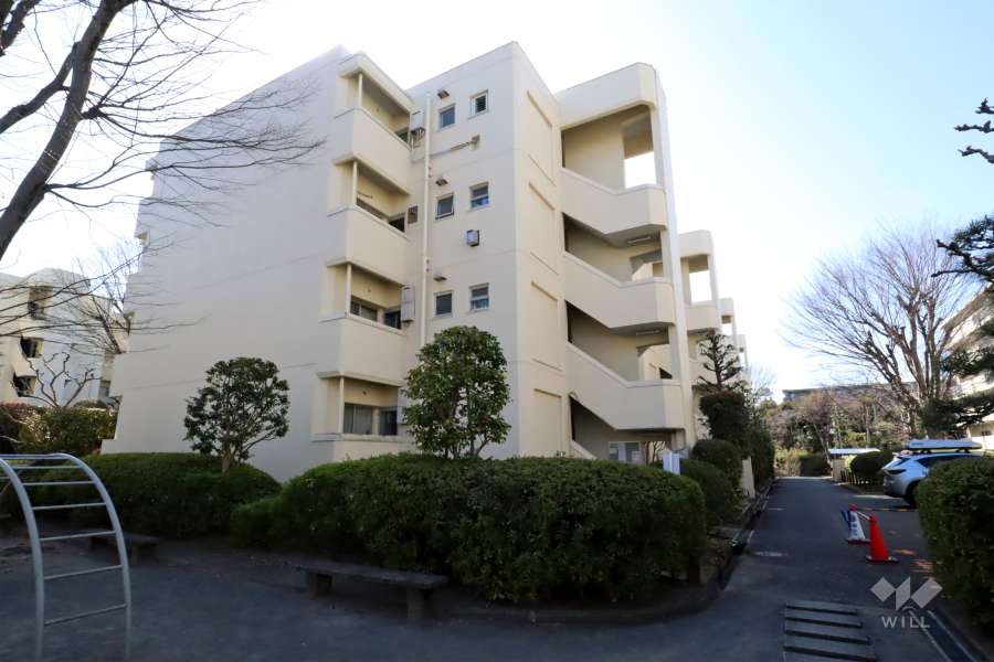 東急ドエル宮崎台バーズビレジＣ棟の外観(北東側から)