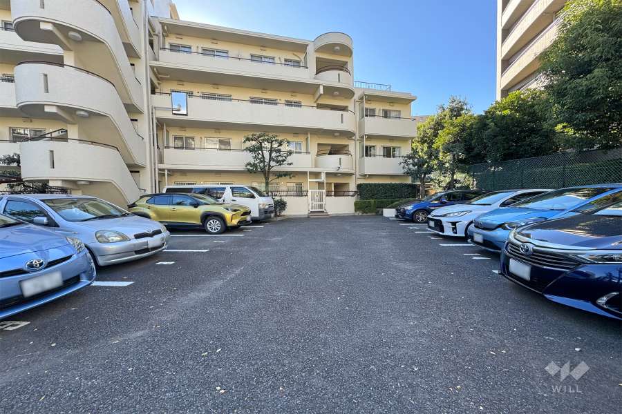 敷地内駐車場（屋外平面式）