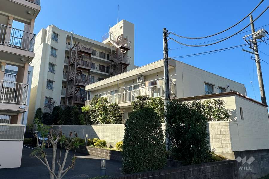 宮前平土橋スカイマンションの外観（北東側から）