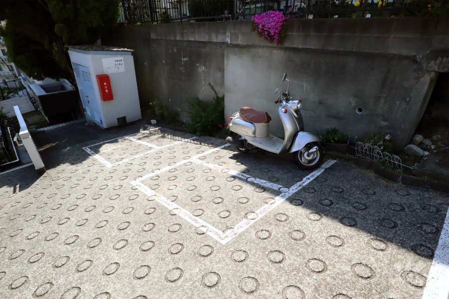 バイク置き場