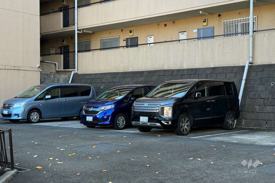 敷地内駐車場（屋外平面式）
