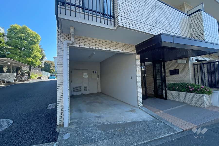 敷地内駐車場（屋内平面式）