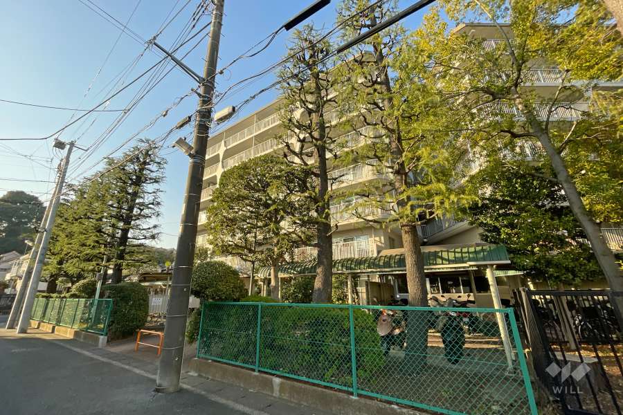 サニーハイツ梶ヶ谷の外観（南東側から）