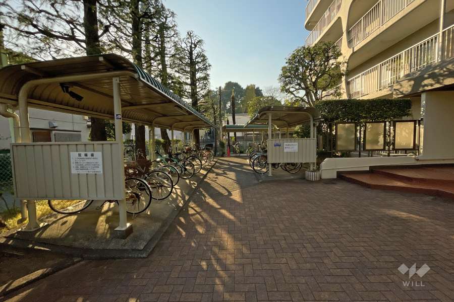 駐輪場（屋根付き）