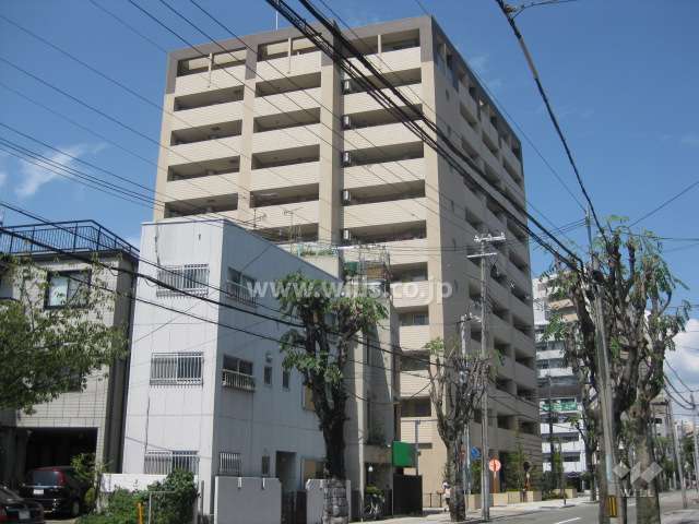 セーリオ西宮アヴェニスの外観（南東側から）