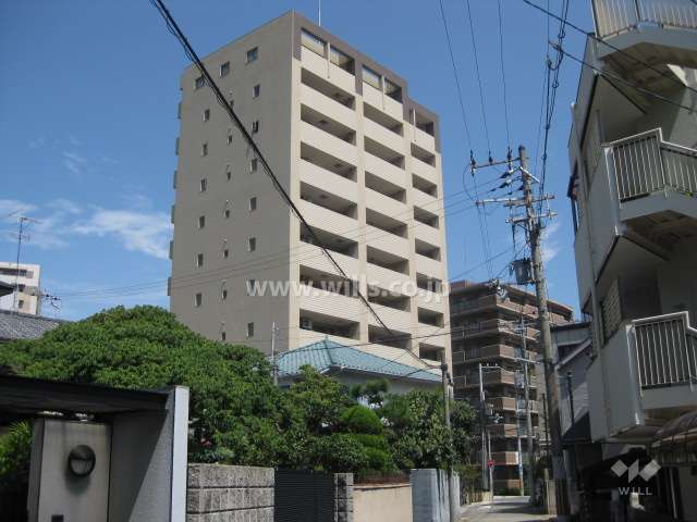 セーリオ西宮アヴェニスの外観（南西側から）
