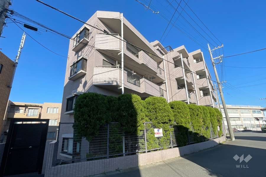 キャッスル宮前の外観（南西側から）　　　