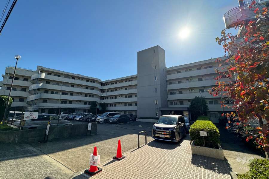 第２ウインザーハイム鷺沼（の外観北西側から）