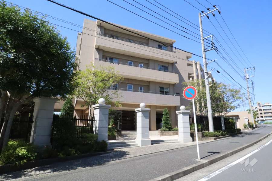 ドレッセ美しの森セントヴェールウエストヒルの外観(東側から) 