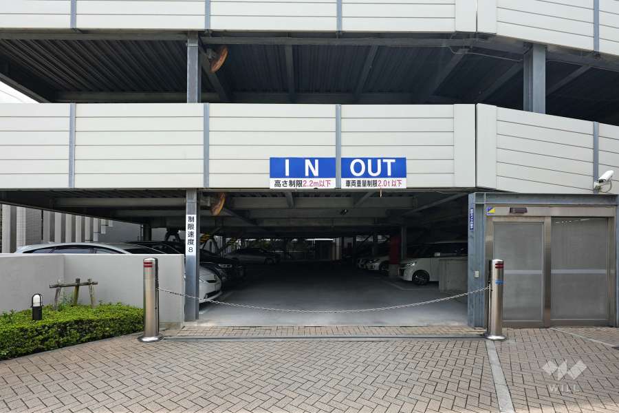 敷地内駐車場（自走式立体）