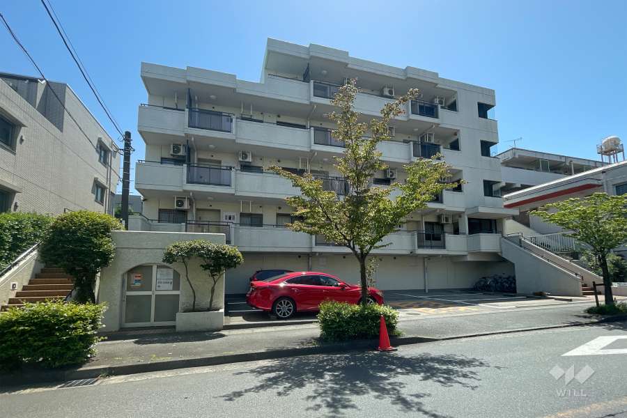 宮前平コルナスの外観（北東側から）　